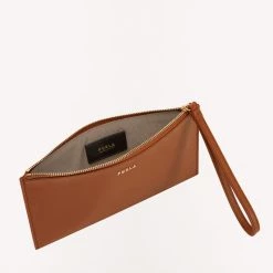 Flash Sale 😍 Furla Classic Envelope Xl Brown for 👩 women ❤️ -Cheap Furla Store 00ec6958752344008e050e1dc474d841 799dc354 ecdf 4958 b5a1 5fba97bf2361 1080x