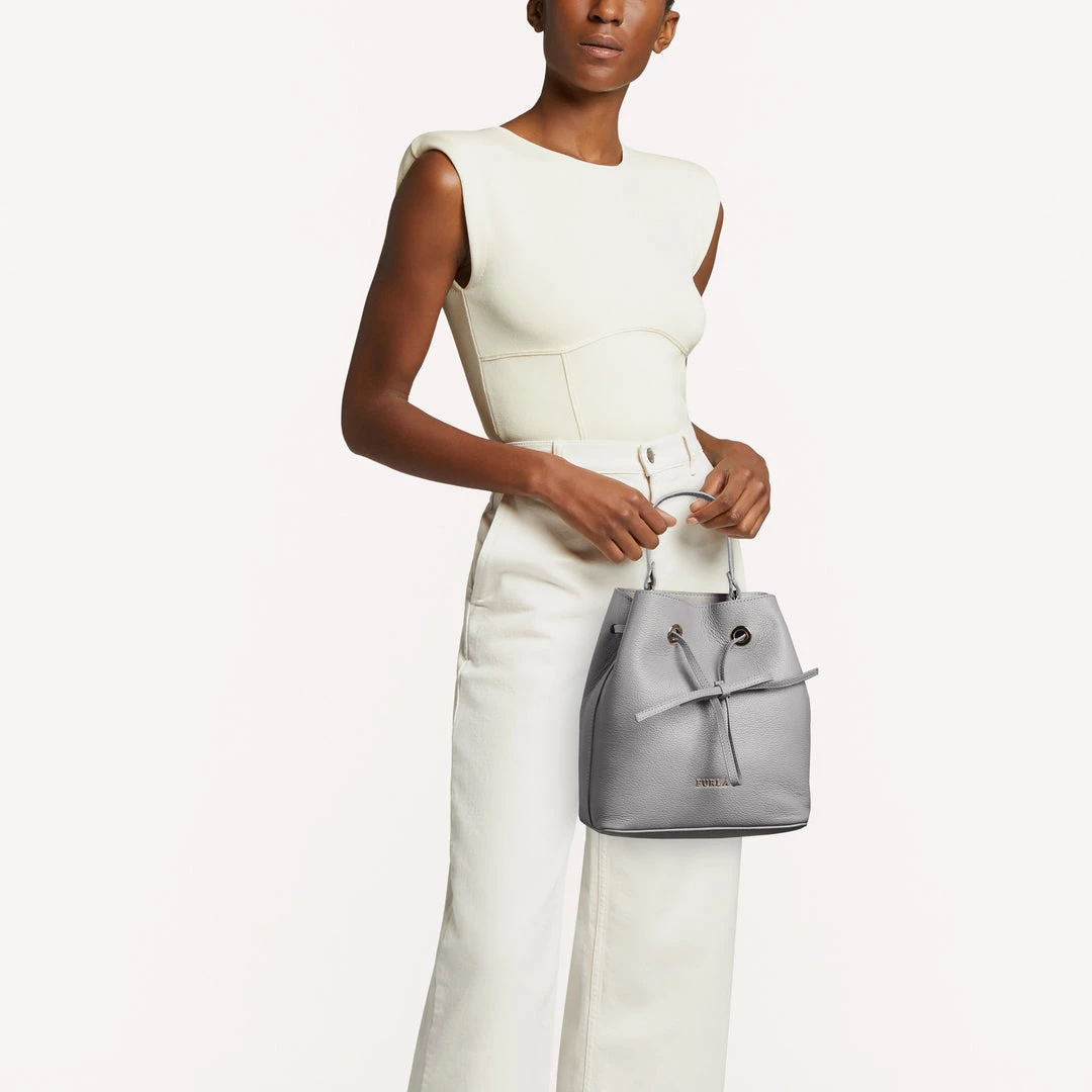 Discount 🎁 Furla Costanza Bucket Bag S for 👩 women 🥰 4 Discount 🎁 Furla Costanza Bucket Bag S for 👩 women 🥰 - Image 4